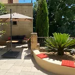 别墅 Maison Uzes Piscine Plein Sud Avec Superbe Vue *