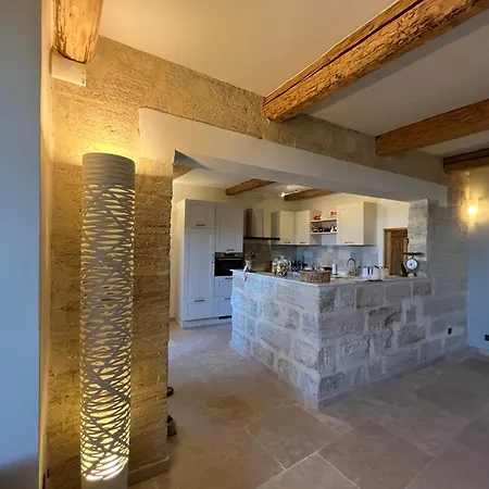 Maison Uzes Piscine Plein Sud Avec Superbe Vue *
